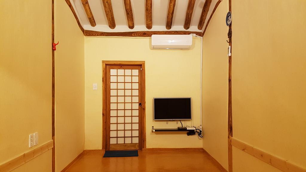 Ohnewwall Guesthouse Jeonju Exterior foto