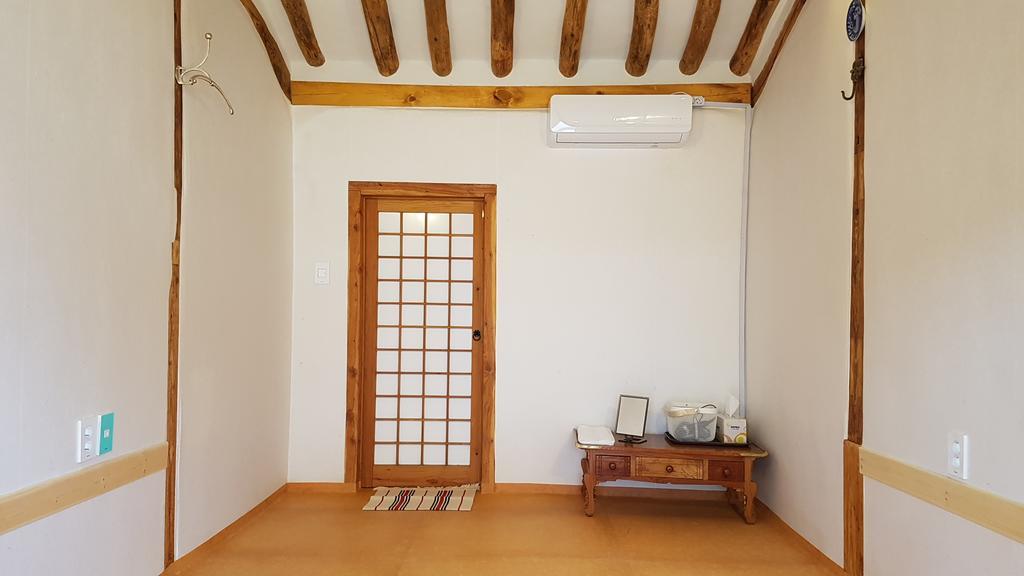 Ohnewwall Guesthouse Jeonju Exterior foto