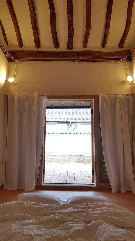Ohnewwall Guesthouse Jeonju Exterior foto